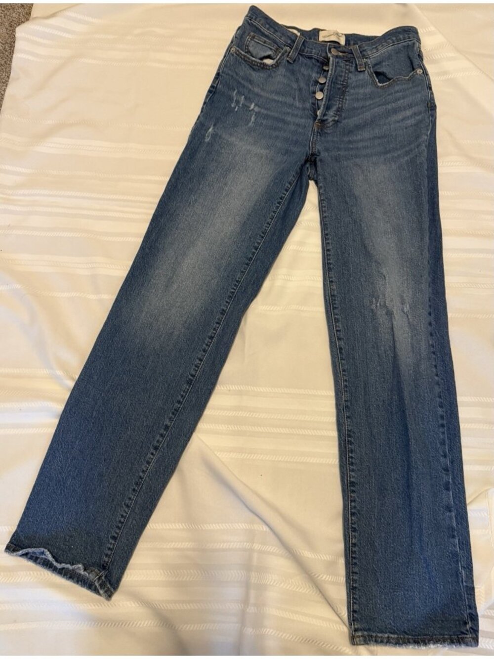 Universal Thread Women's Blue Jeans Size 4 Length Regular Skinny High-Rise 